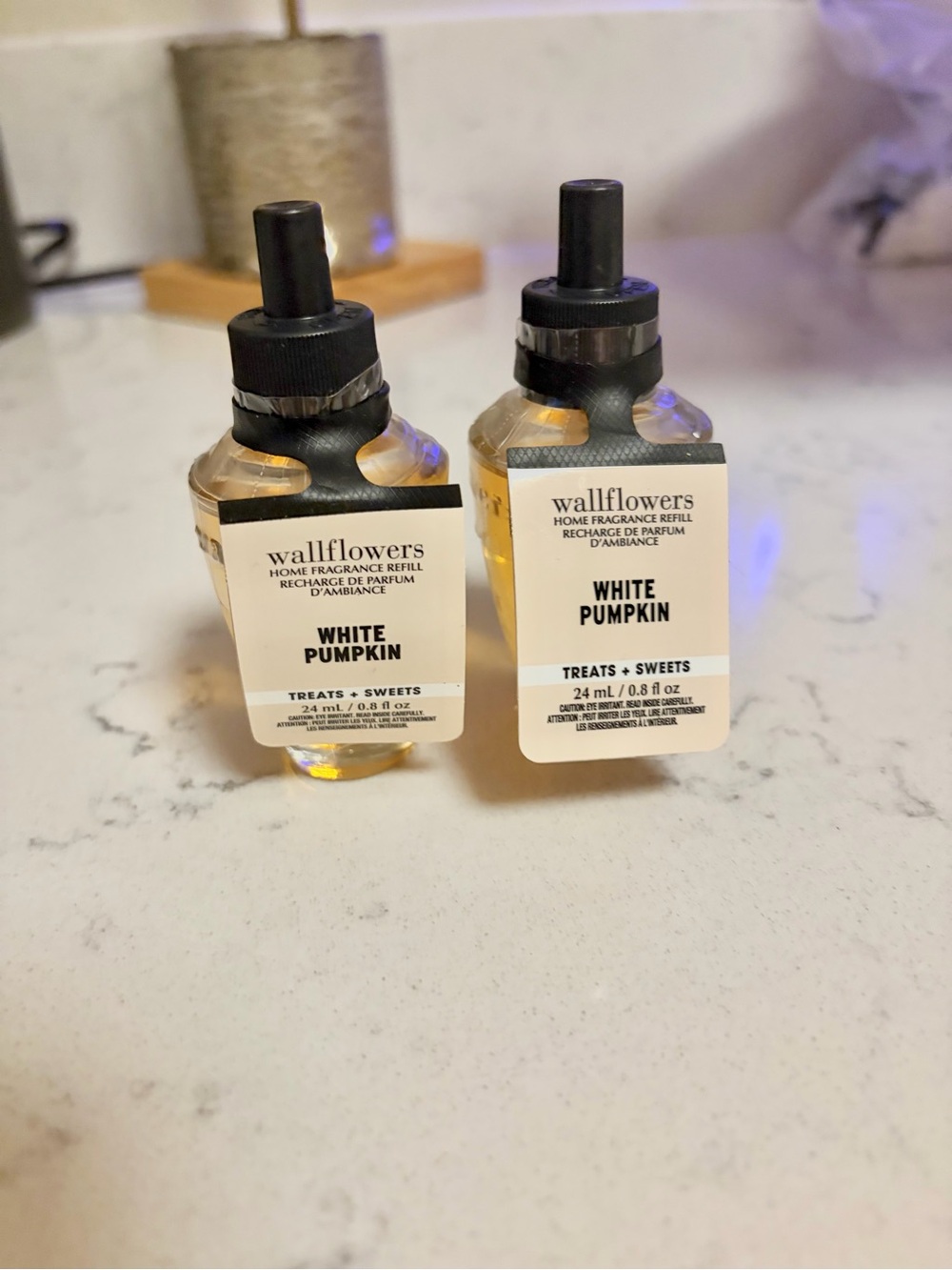 Bath & Body Works Wallflower Bundle + Plug In
